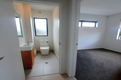 Photo of property in 69b Astley Avenue, New Lynn, Auckland, 0600