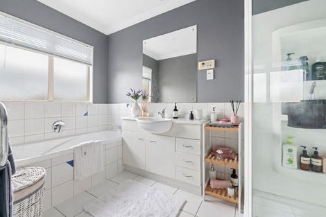 Photo of property in 3 Bramley Drive, Rototuna, Hamilton, 3210