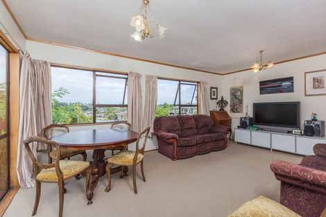 Photo of property in 2/99 Glamorgan Drive, Torbay, Auckland, 0630