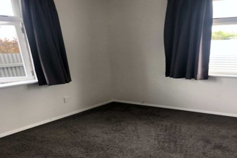 Photo of property in 16 Milson Line, Roslyn, Palmerston North, 4414