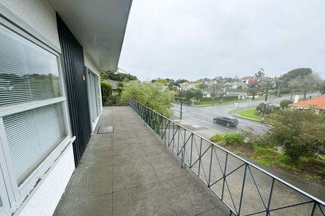 Photo of property in 73b Great North Road, Saint Johns Hill, Whanganui, 4501