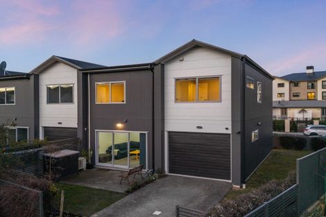 Photo of property in 34 Bluff Road, Kenepuru, Porirua, 5022