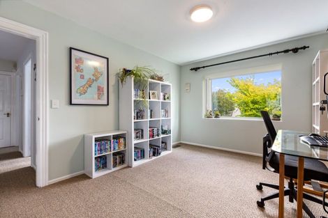 Photo of property in 24 Sailmaker Close, Whitby, Porirua, 5024