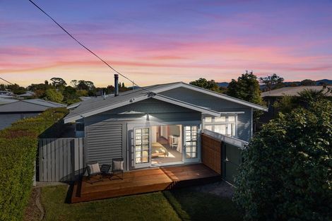 Photo of property in 24 Eltham Road, Blenheim, 7201