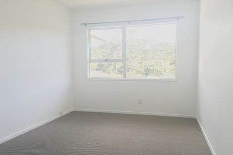 Photo of property in 107 Spinella Drive, Bayview, Auckland, 0629