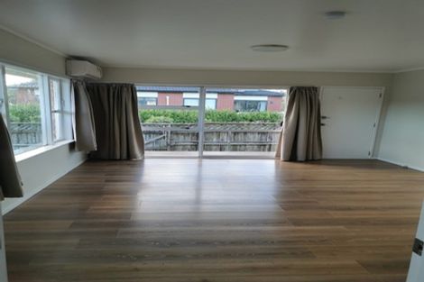 Photo of property in 1/120 Nile Road, Milford, Auckland, 0620