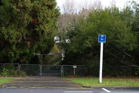 Photo of property in 17 Sandspit Road, Cockle Bay, Auckland, 2014