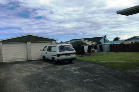 Photo of property in 167 Tiro Tiro Road, Levin, 5510