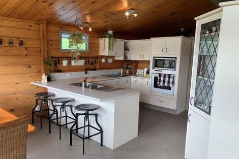 Photo of property in 82 Newell Road, Tokoroa, 3491