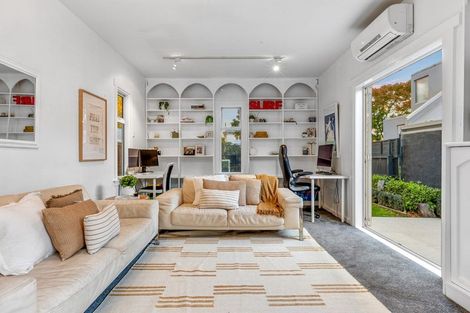 Photo of property in 191 Fendalton Road, Fendalton, Christchurch, 8052
