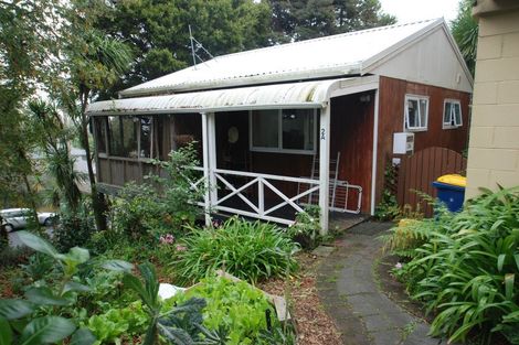 Photo of property in 2 Stanley Road, Glenfield, Auckland, 0629
