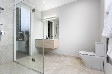 Photo of property in 129 Saint Kilda Road, Cambridge, 3434