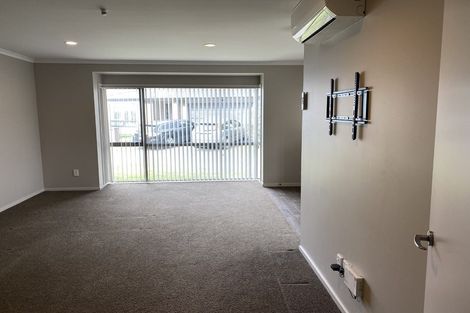 Photo of property in 90b Mazengarb Road, Paraparaumu Beach, Paraparaumu, 5032