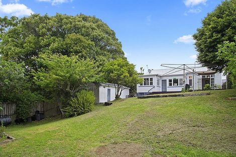 Photo of property in 68 Victoria Avenue, Waiuku, 2123