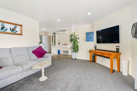 Photo of property in 19 Ridgeway Drive, Greymouth, 7805