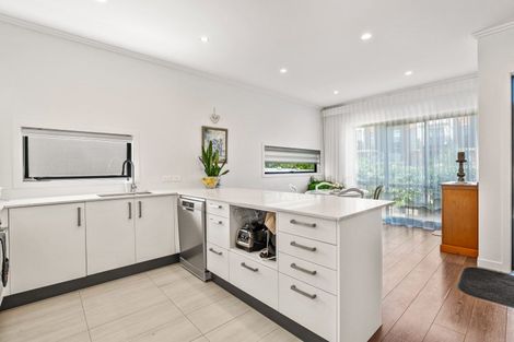 Photo of property in 18 Saltmarsh Road, Hobsonville, Auckland, 0616