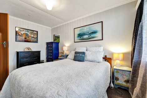Photo of property in 8 Omata Road, Westown, New Plymouth, 4310