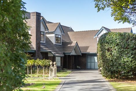 Photo of property in 23 Rawene Street, Waikanae, 5036