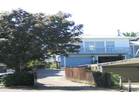 Photo of property in 19 Haylock Grove, Totara Park, Upper Hutt, 5018