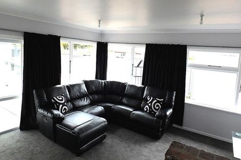 Photo of property in 124 Springs Road, Hornby, Christchurch, 8042
