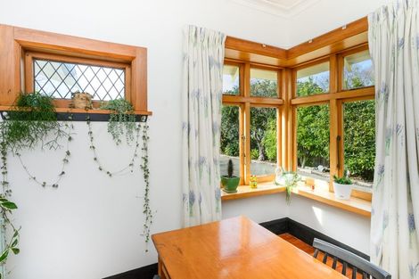 Photo of property in 30 Rangitane Street, Palmerston North, 4414