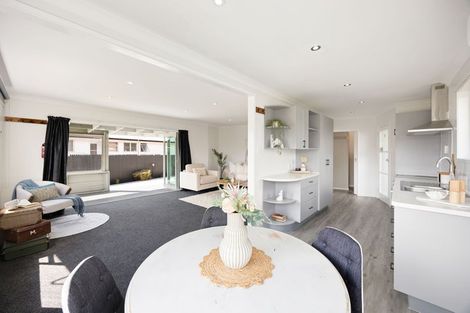 Photo of property in 53 Karen Crescent, Dinsdale, Hamilton, 3204