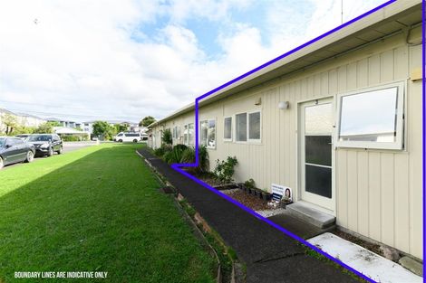 Photo of property in 3/5 Keeling Road, Henderson, Auckland, 0612