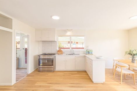 Photo of property in 146 Springs Road, Hornby, Christchurch, 8042