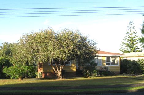 Photo of property in 1/25 Monarch Avenue, Hillcrest, Auckland, 0627