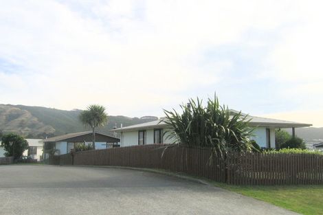 Photo of property in 22f Awatea Street, Ranui, Porirua, 5024
