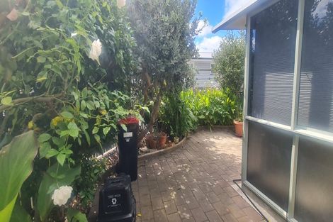 Photo of property in 2/809 Matai Street, Raureka, Hastings, 4120