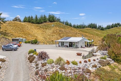 Photo of property in 135 Bensemann Road, Upper Moutere, 7175