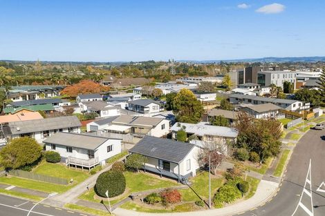 Photo of property in 104 Windermere Drive, Poike, Tauranga, 3112