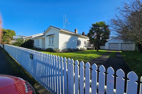 Photo of property in 15 Myrtle Street, Hamilton East, Hamilton, 3216