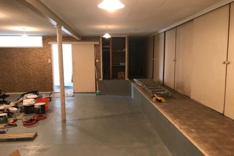 Photo of property in 1 Lenihan Street, Northcote, Auckland, 0627