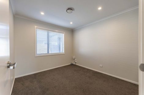 Photo of property in 6 Corsica Court, Fitzherbert, Palmerston North, 4410
