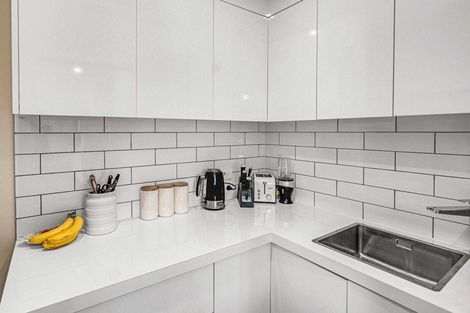 Photo of property in 15 Dollar Place, Prebbleton, 7604