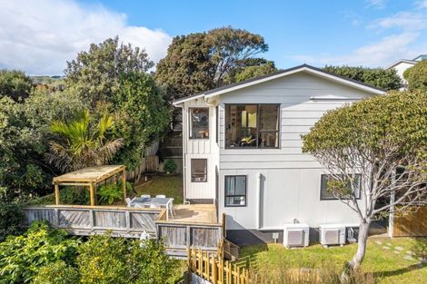 Photo of property in 79 Sea Vista Drive, Pukerua Bay, 5026