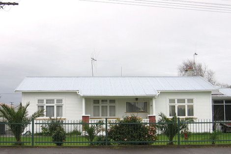 Photo of property in 3 Victoria Street, Levin, 5510