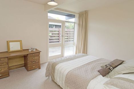 Photo of property in 6 Rochester Street, Awapuni, Palmerston North, 4412