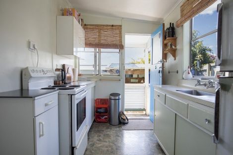 Photo of property in 5a James Street, Raglan, 3225