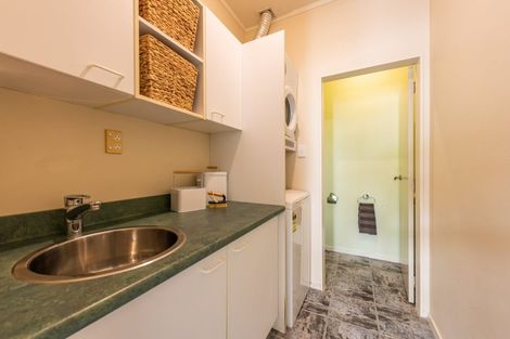 Photo of property in Fernhill Flats, 11/324u The Terrace, Te Aro, Wellington, 6011
