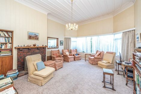 Photo of property in 115 Mount View Road, Bastia Hill, Whanganui, 4500