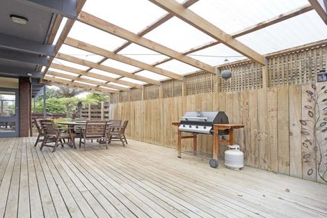 Photo of property in 6 Rochester Street, Awapuni, Palmerston North, 4412