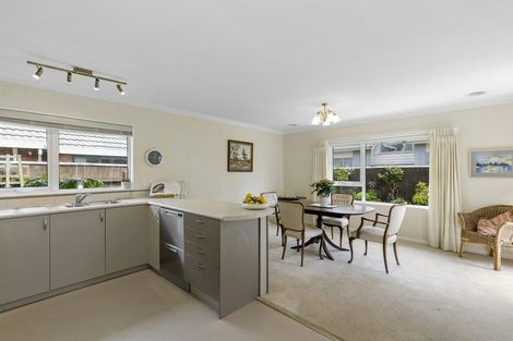Photo of property in 31b Wai-iti Crescent, Woburn, Lower Hutt, 5010