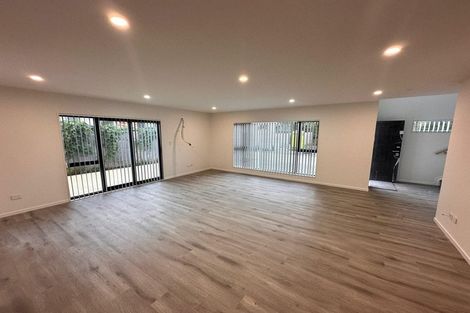 Photo of property in 35a Edmund Hillary Avenue, Papakura, 2110