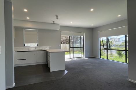 Photo of property in 1 Hanga Place, Papatoetoe, 2024