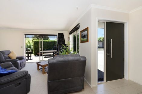 Photo of property in 1 Ernest Place, Brightwater, 7022