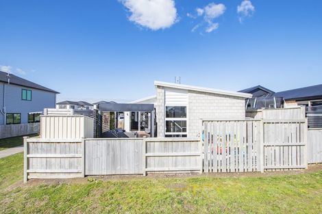 Photo of property in 30 Tawhiti Road, Pukekohe, 2120