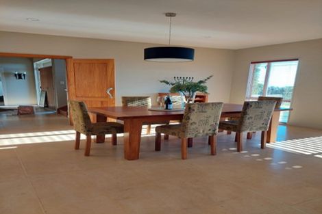 Photo of property in 253 Ngahere Park Road, Turitea, Palmerston North, 4472
